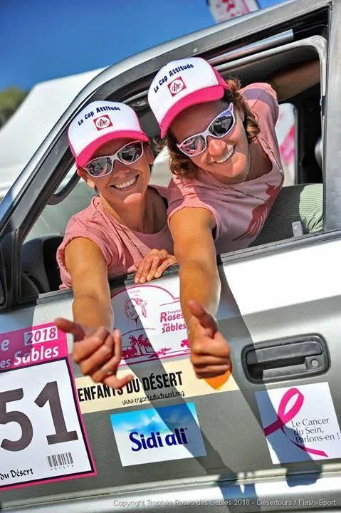 Equipe de 2 filles au trophée rose des sables en 2018